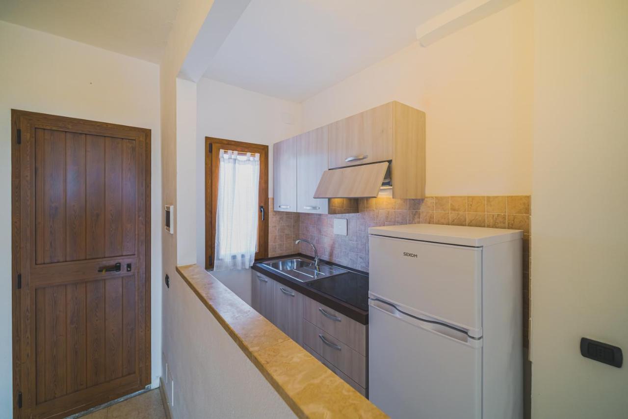 Residence Villa Rosi กาโปลิเวรี ภายนอก รูปภาพ