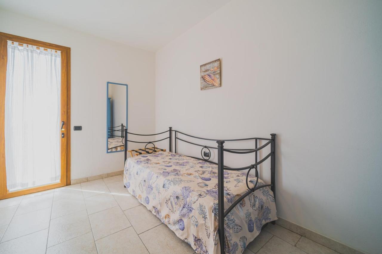 Residence Villa Rosi กาโปลิเวรี ภายนอก รูปภาพ