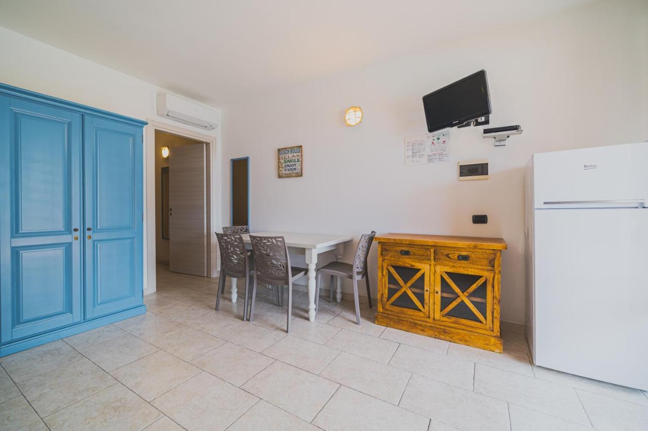 Residence Villa Rosi กาโปลิเวรี ภายนอก รูปภาพ